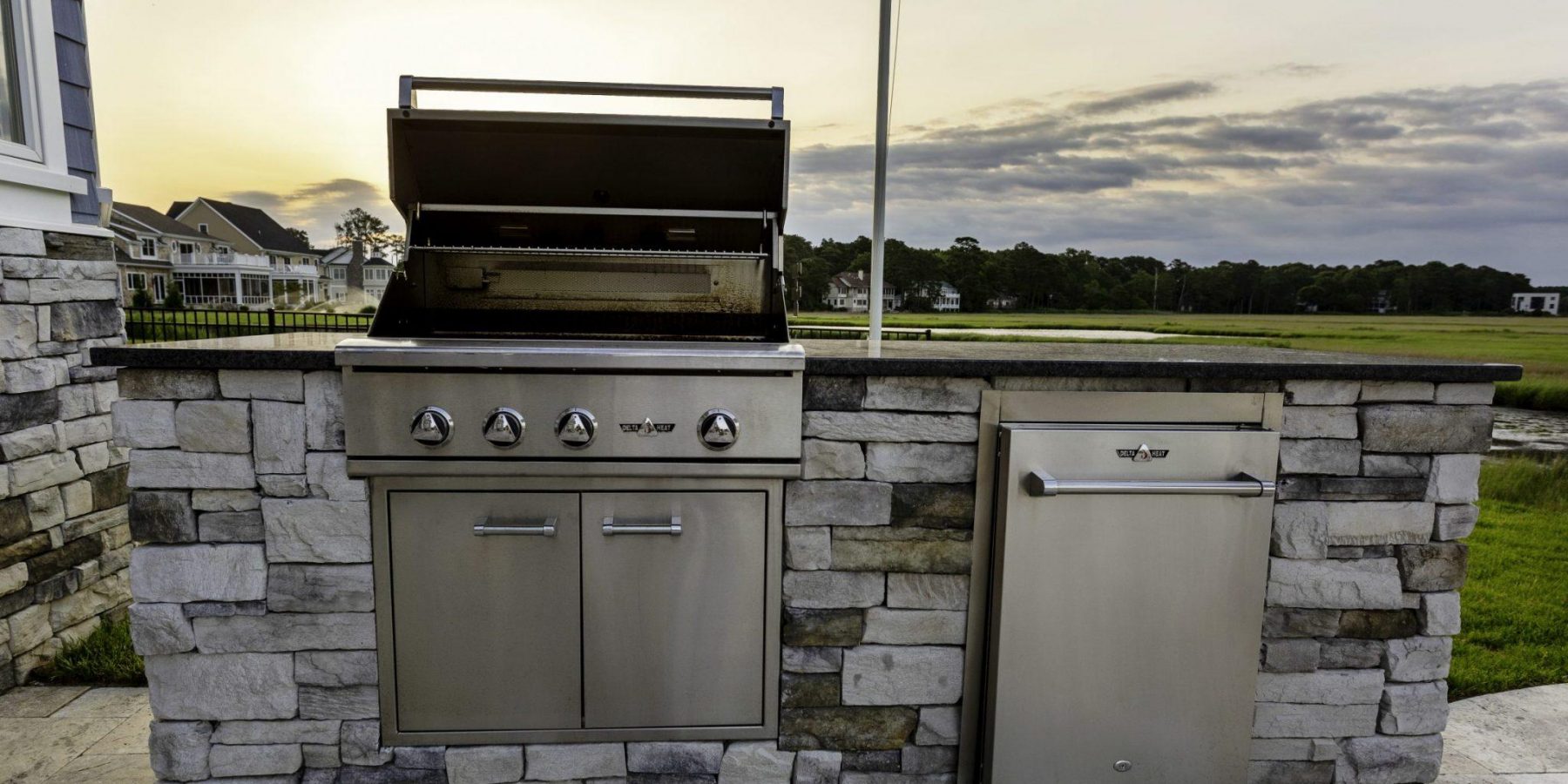 Outdoor Kitchens